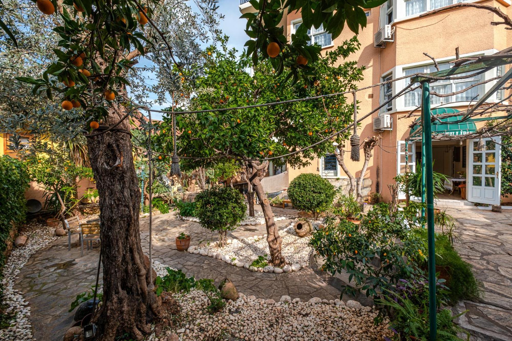 Villa Tulipan Antalya Exteriör bild