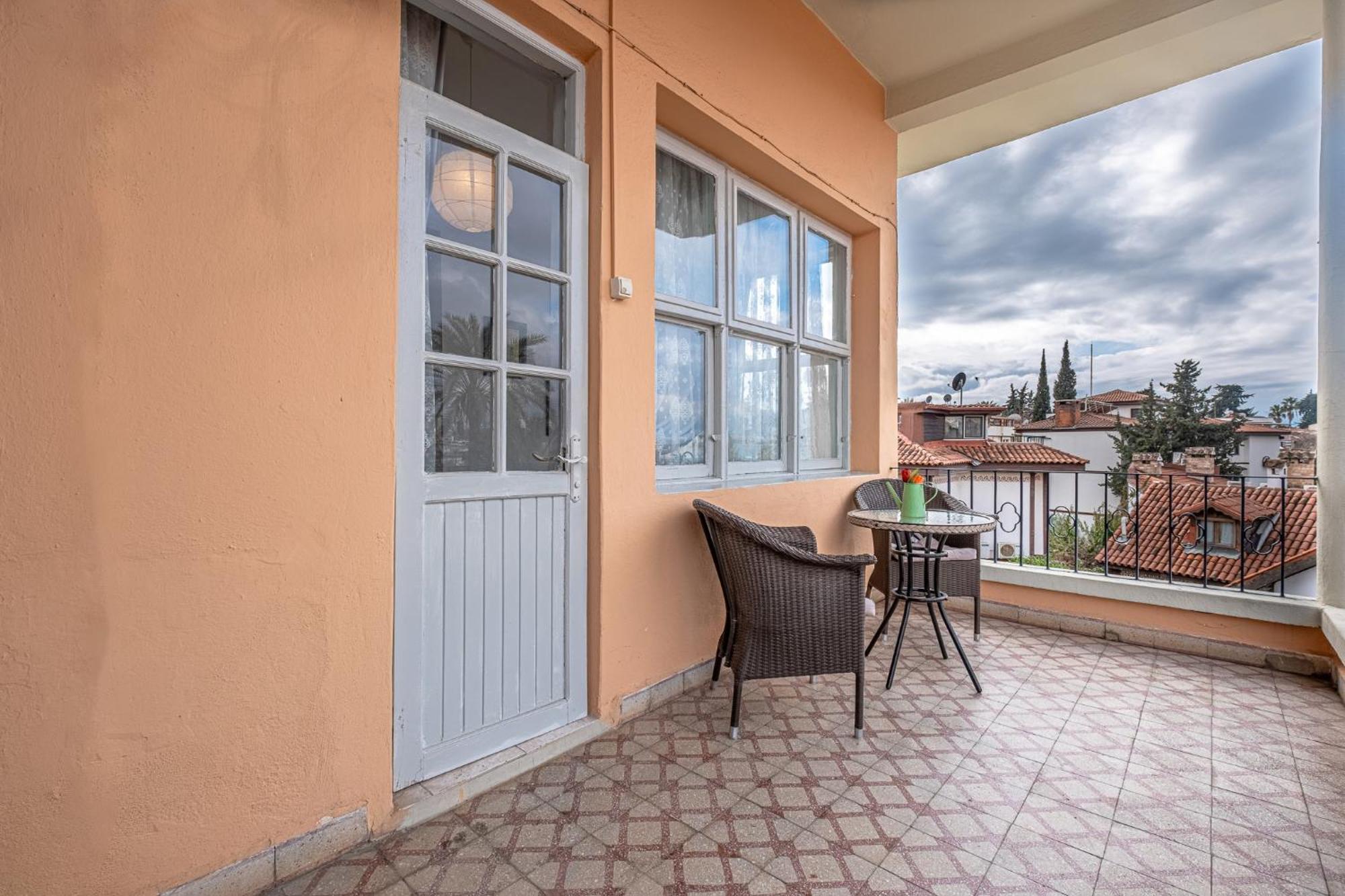 Villa Tulipan Antalya Exteriör bild